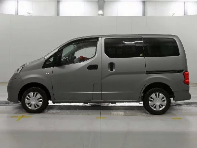 Nissan NV200 VANETTE VAN