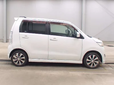 Suzuki WAGON R STINGRAY