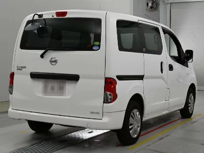 Nissan NV200 VANETTE VAN