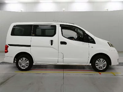 Nissan NV200 VANETTE VAN