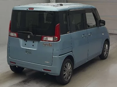 Suzuki Spacia