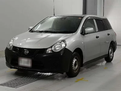 Nissan AD