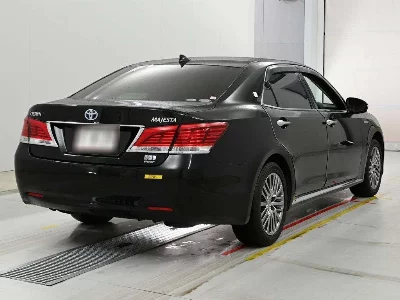 Toyota CROWN MAJESTA