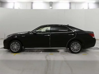 Toyota CROWN MAJESTA