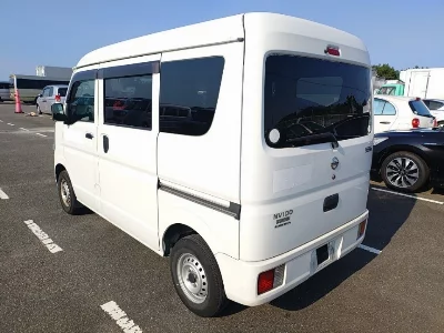NISSAN NV100 CLIPPER