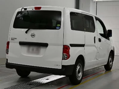 Nissan NV200 VANETTE VAN