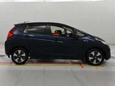 Honda FIT HYBRID