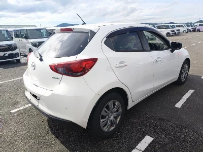 Mazda Mazda2