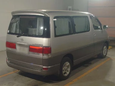 Toyota Hiace Regius