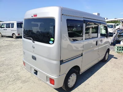 NISSAN NV100 CLIPPER