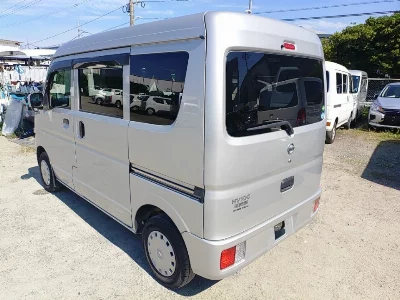 NISSAN NV100 CLIPPER