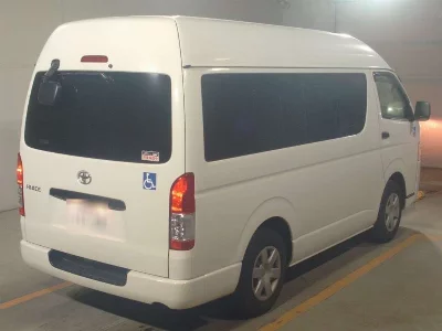 Toyota HiAce Van