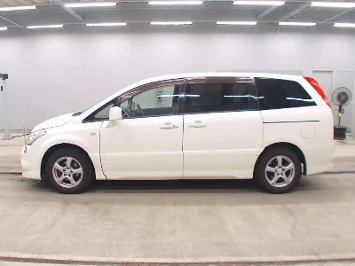 Nissan Presage