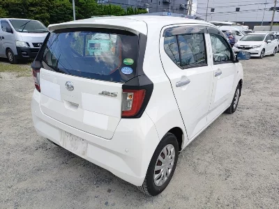 Daihatsu MIRA E S