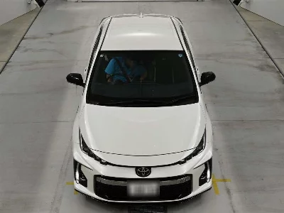 Toyota Prius PHV