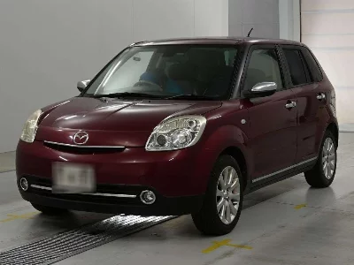 Mazda Verisa