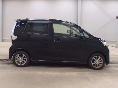 Mitsubishi ek Custom