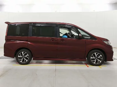 Honda STEPWGN SPADA