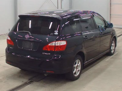 Toyota Ipsum