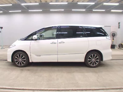 Toyota Estima Hybrid