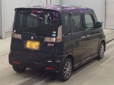 Suzuki Spacia Custom