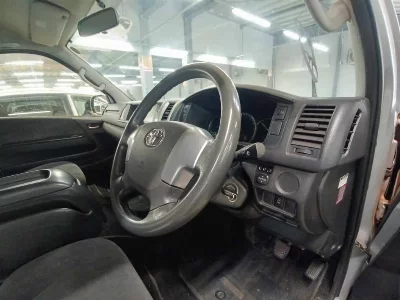 Toyota HIACE WAGON