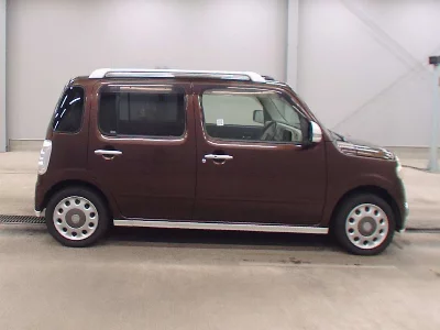 Daihatsu Mira Cocoa