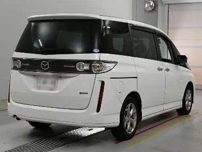 Mazda Biante