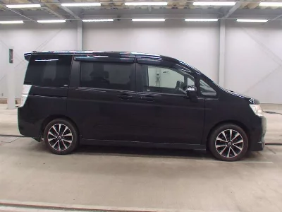 Honda STEPWGN SPADA