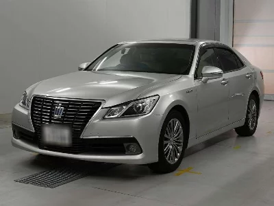 Toyota CROWN HYBRID