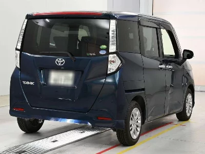 Toyota Tank