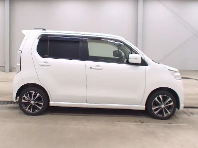 Suzuki WAGON R STINGRAY