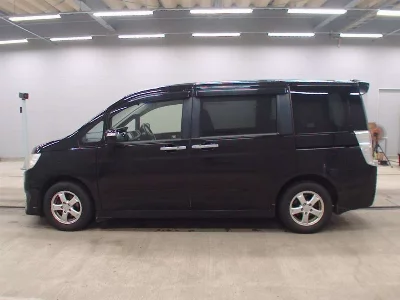 Honda STEPWGN SPADA