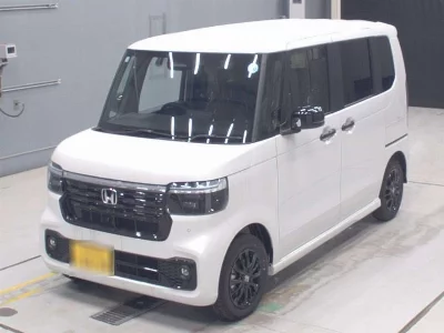 Honda N BOX CUSTOM
