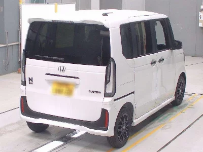 Honda N BOX CUSTOM