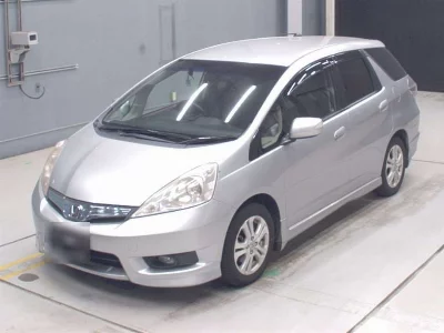 Honda FIT SHUTTLE HYBRID