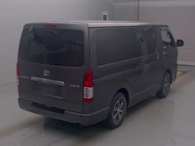 Toyota RegiusAce