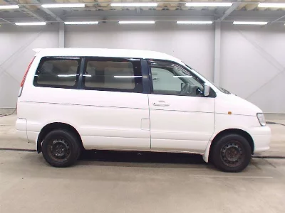 Toyota TownAce Noah