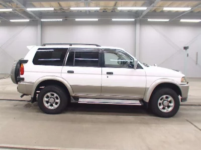 Mitsubishi Challenger
