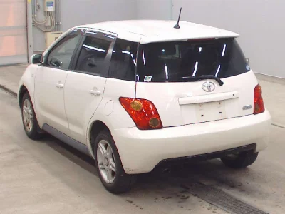 Toyota Ist