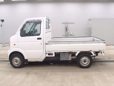 Mazda Scrum Truck