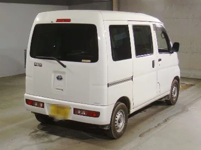 Toyota Pixis Van