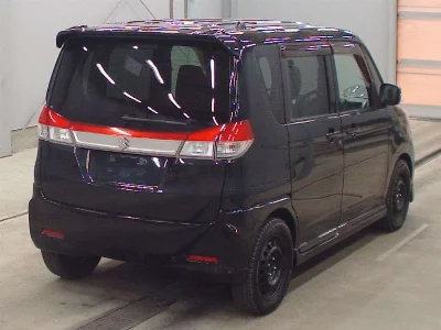 Suzuki Solio