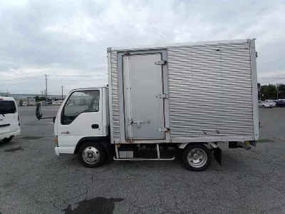 Isuzu Elf