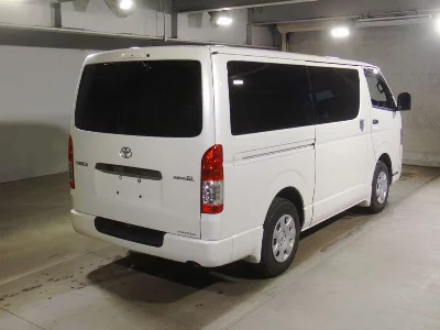 Toyota HiAce Van