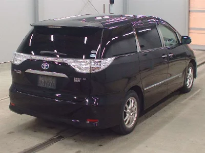Toyota Estima Hybrid