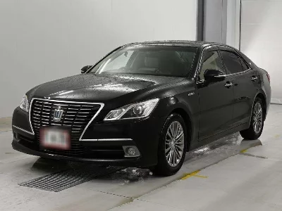 Toyota CROWN HYBRID