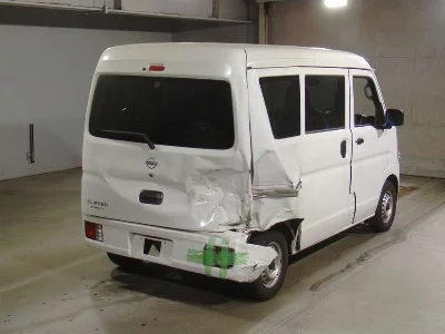 NISSAN CLIPPER VAN