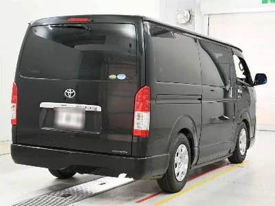Toyota RegiusAce