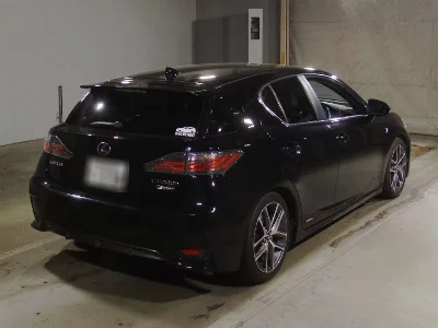 Lexus CT200h